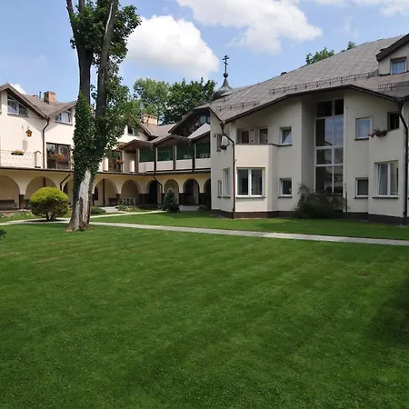 Dom Sw. Stefana Апарт-отель *
