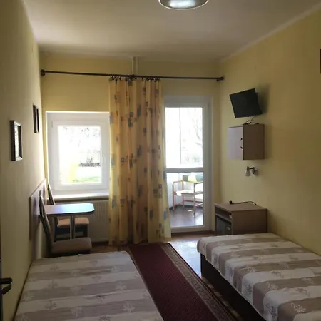 Dom Sw. Stefana شقة فندقية يلينيا غورا