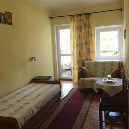 Dom Sw. Stefana * Jelenia Gora