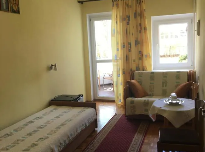 Dom Sw. Stefana * Jelenia Góra