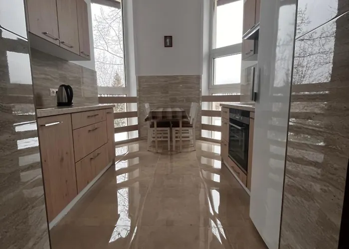 Dom Sw. Stefana Jelenia Góra